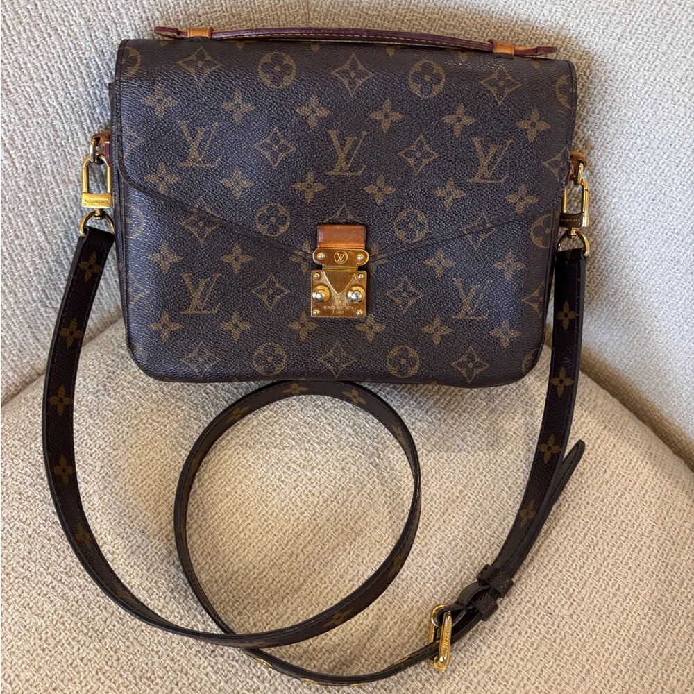 Authentic Louis Vuitton Métis monogram crossbody bag - Picture 1 of 13